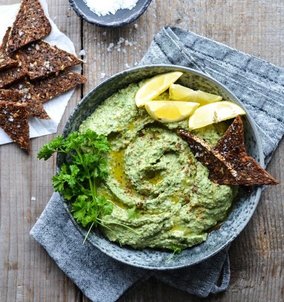 Parsley Hummus with Crispy Butter Toasted Rye Crackers