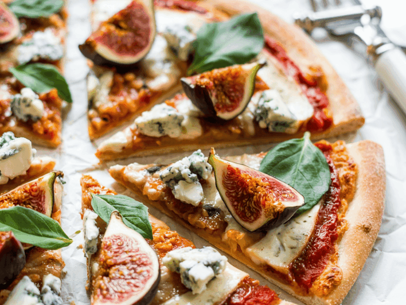 Pizza with Figs & Blue Cheese